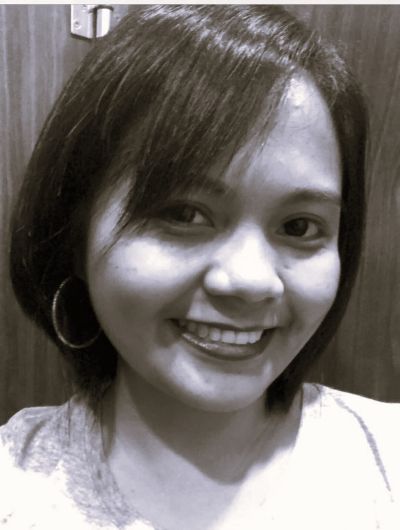 Picture of Stephanie Tayone